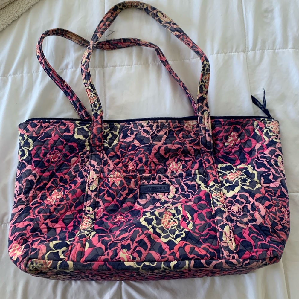 Vera Bradley tote